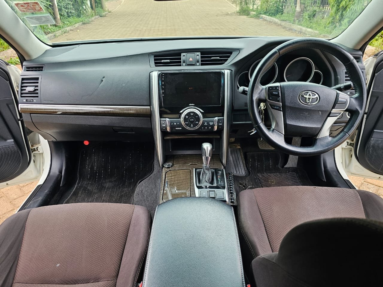 Toyota Mark X New shape Cleanest QUICK SALE DEAL ON OFFER You Pay 30% Deposit Hire purchase installments HP UpTo 70% financing/finance NO CRB STATUS CHECK Trade in OK 31 Toyota Mark X New shape Cleanest QUICK SALE DEAL ON OFFER You Pay 30% Deposit Hire purchase installments HP UpTo 70% financing/finance NO CRB STATUS CHECK Trade in OK