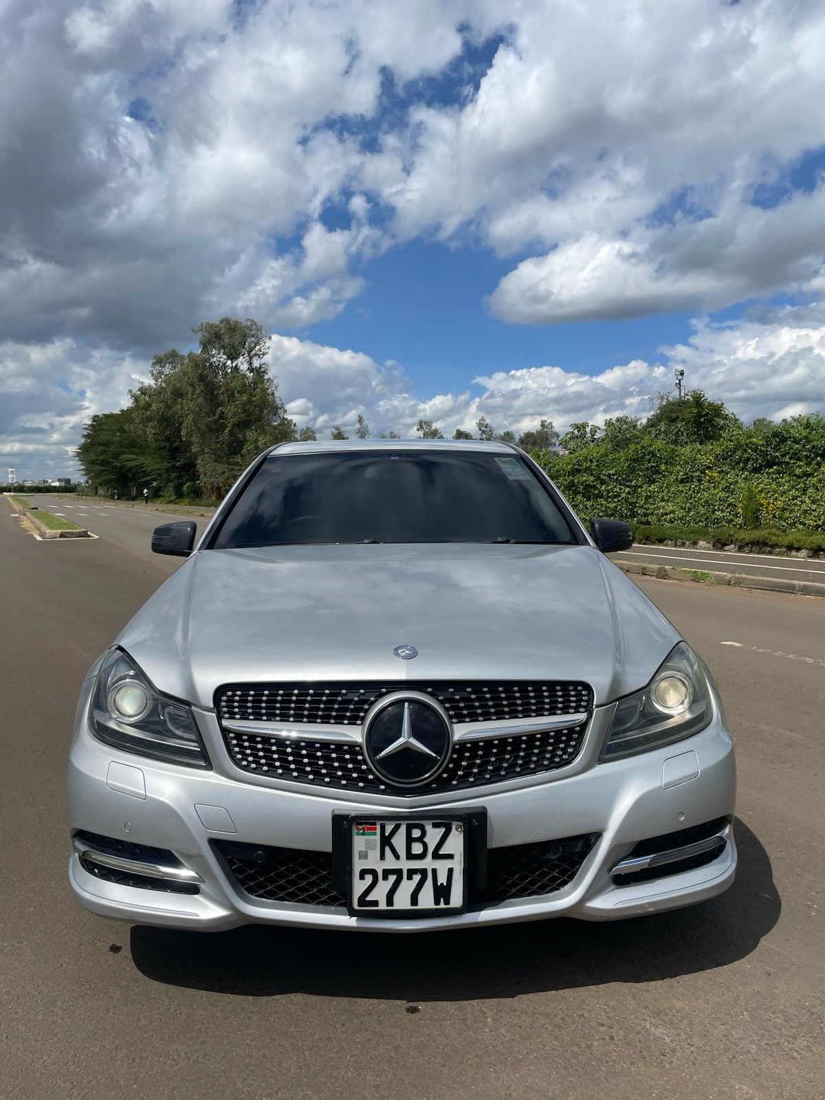 Mercedes Benz C200 c class DEAL ON OFFER QUICK SALE You Pay 30% Deposit Hire purchase installments HP UpTo 70% financing/finance NO CRB STATUS CHECK Trade in OK