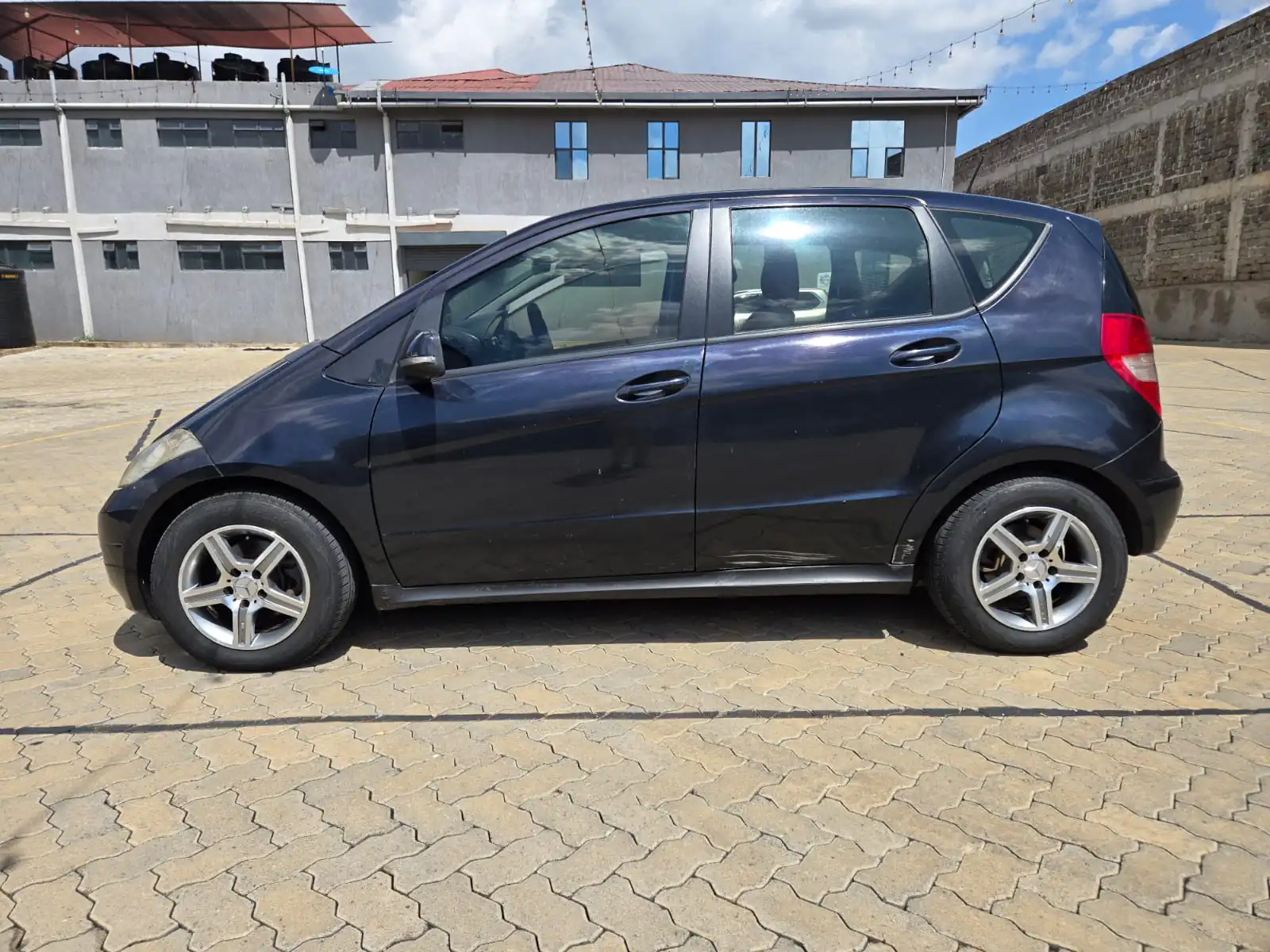Mercedes Benz A170  lipa pole pole DEAL on offer QUICK SALE You Pay 30% Deposit Hire purchase installments HP UpTo 70% financing/finance NO CRB STATUS CHECK Trade in OK
