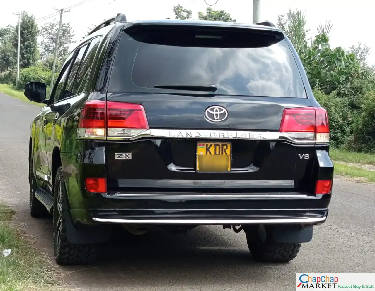 Toyota LAND CRUISER ZX v8 Fully Loaded QUICK SALE Deal on offer You Pay 30% Deposit Hire purchase installments HP UpTo 70% financing/finance NO CRB STATUS CHECK Trade in OK