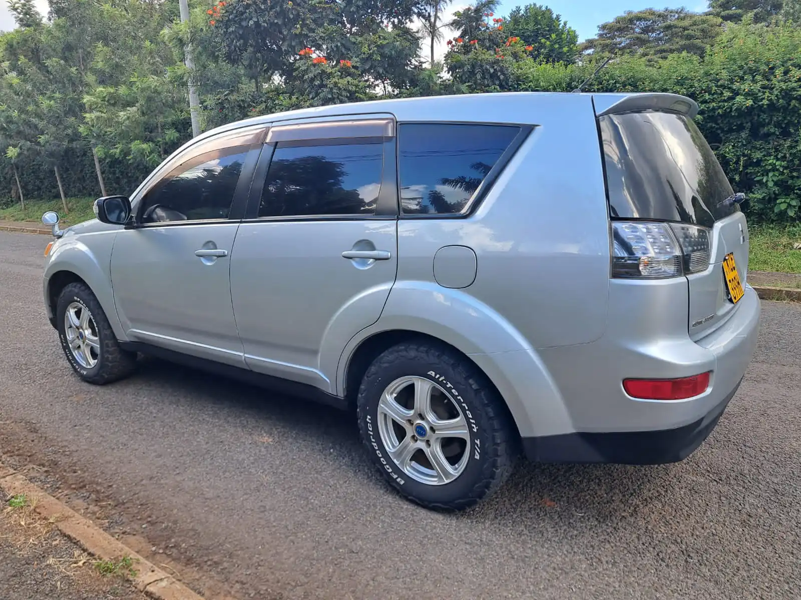 MITSUBISHI OUTLANDER new shape Deal QUICK SALE You Pay 30% Deposit Hire purchase installments HP UpTo 70% financing/finance NO CRB STATUS CHECK Trade in OK