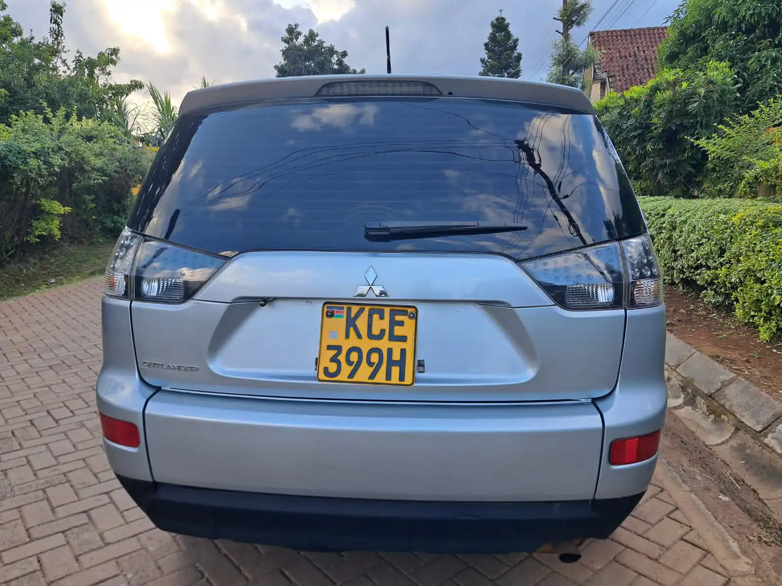 MITSUBISHI OUTLANDER new shape Deal QUICK SALE You Pay 30% Deposit Hire purchase installments HP UpTo 70% financing/finance NO CRB STATUS CHECK Trade in OK