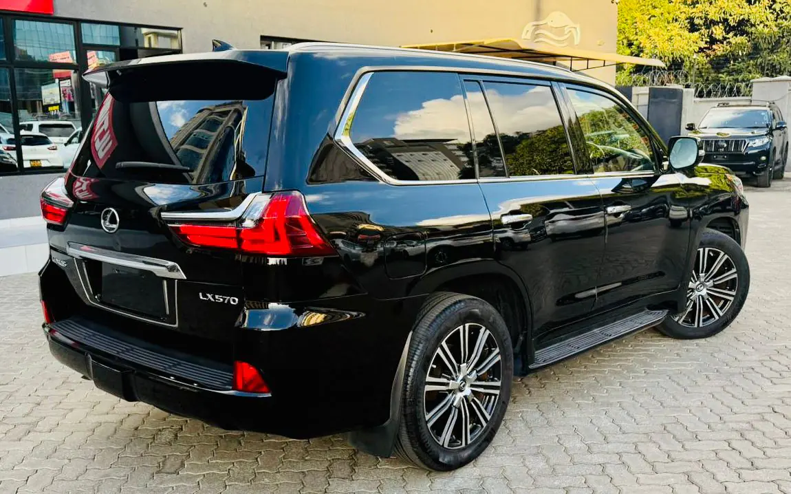 lexus lx 570 New Arrival 12.9M 😲 QUICK SALE Deal on offer You Pay 30% Deposit Hire purchase installments HP UpTo 70% financing/finance NO CRB STATUS CHECK Trade in OK
