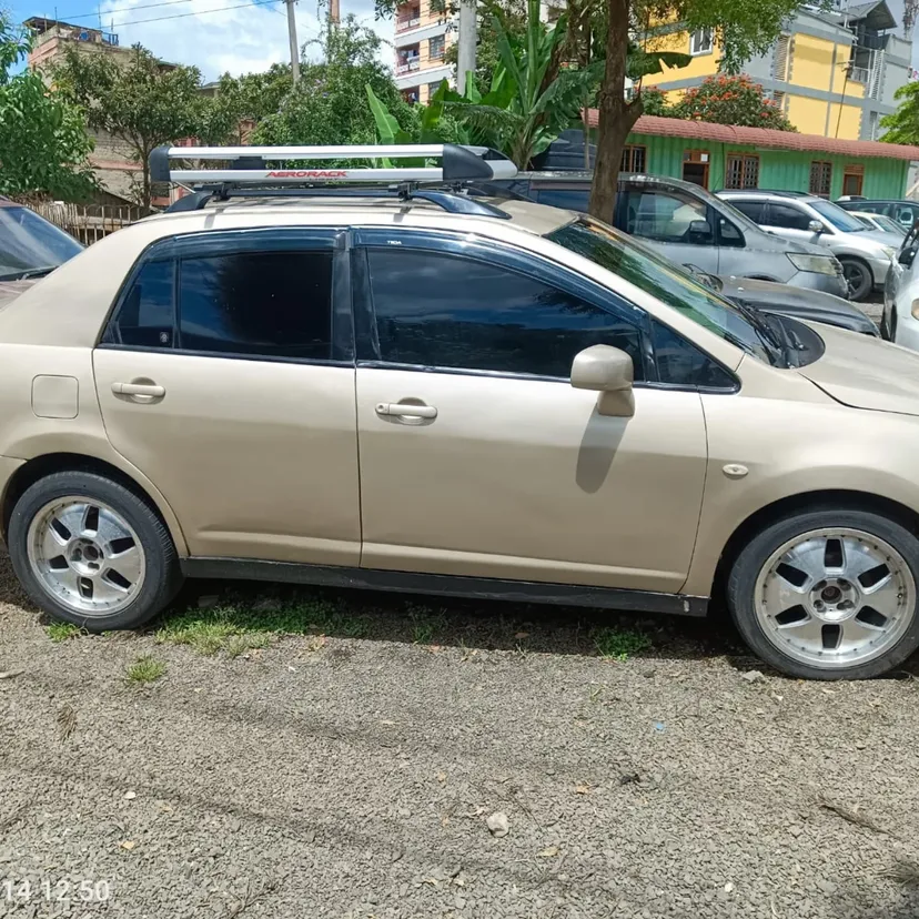 Nissan Tiida lipa pole pole DEAL on offer QUICK SALE You Pay 30% Deposit Hire purchase installments HP UpTo 70% financing/finance NO CRB STATUS CHECK Trade in OK