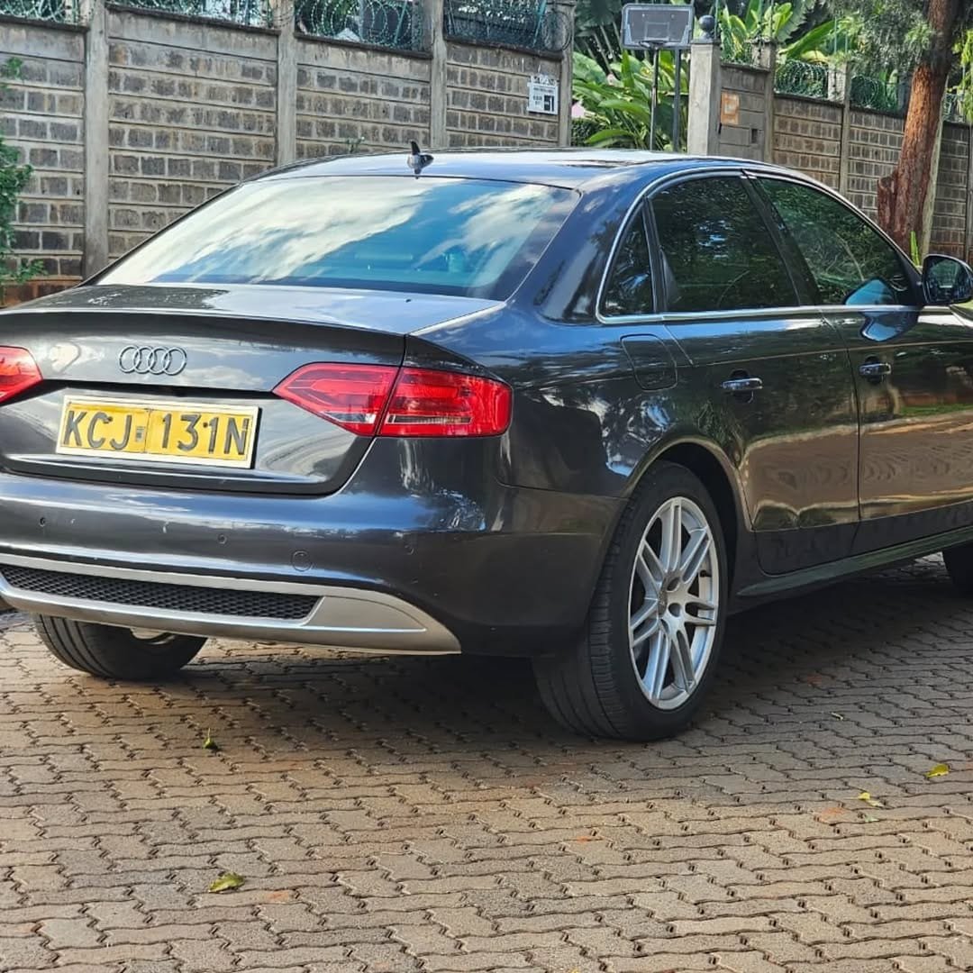 AUDI A-4 with SUNROOF fully loaded QUICK SALE DEAL ON OFFER You Pay 30% Deposit Hire purchase installments HP UpTo 70% financing/finance NO CRB STATUS CHECK Trade in OK