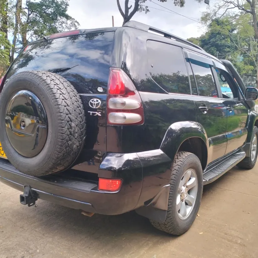 Toyota Prado Land-Cruiser SUNROOF QUICK SALE Deal on offer You Pay 30% Deposit Hire purchase installments HP UpTo 70% financing/finance NO CRB STATUS CHECK Trade in OK