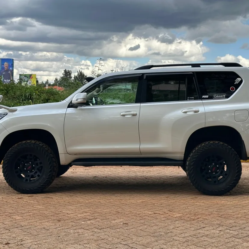 Toyota Land Cruiser Prado TXL 2.8L New Arrival fully loaded deal on offer QUICKEST SALE You Pay 30% Deposit Hire purchase installments HP UpTo 70% financing/finance NO CRB STATUS CHECK Trade in OK