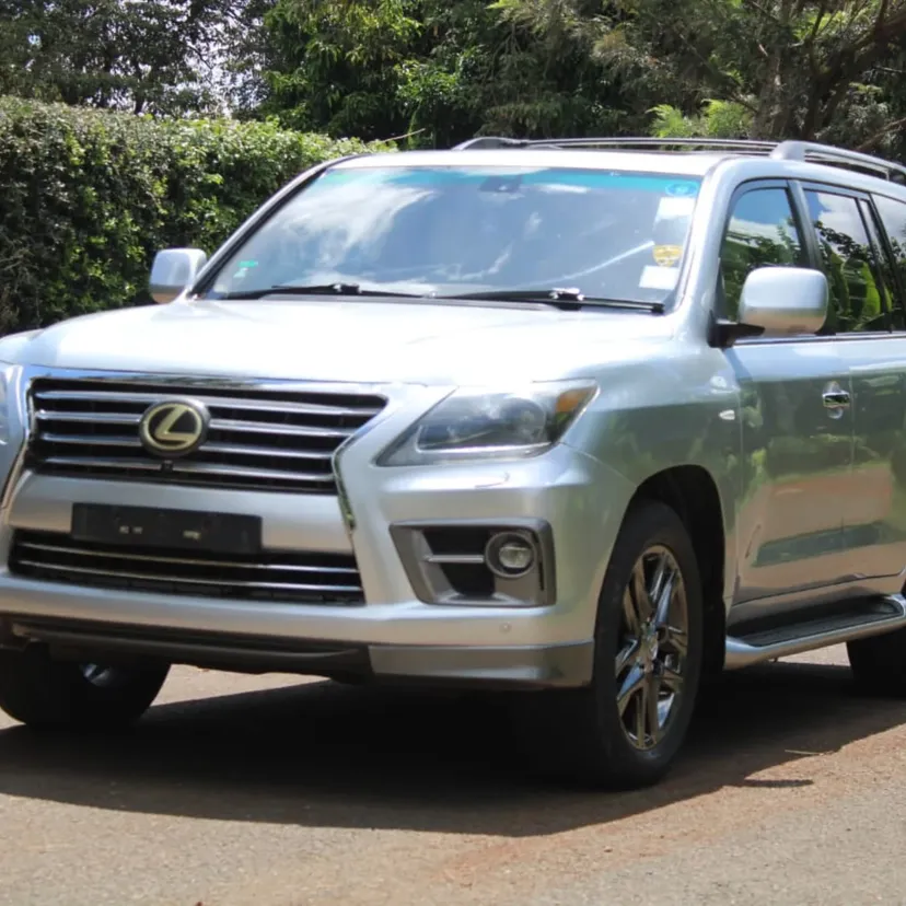 Lexus LX 570 On offer Deal! QUICK SALE lipa pole pole You Pay 30% Deposit Hire purchase installments HP UpTo 70% financing/finance NO CRB STATUS CHECK Trade in OK