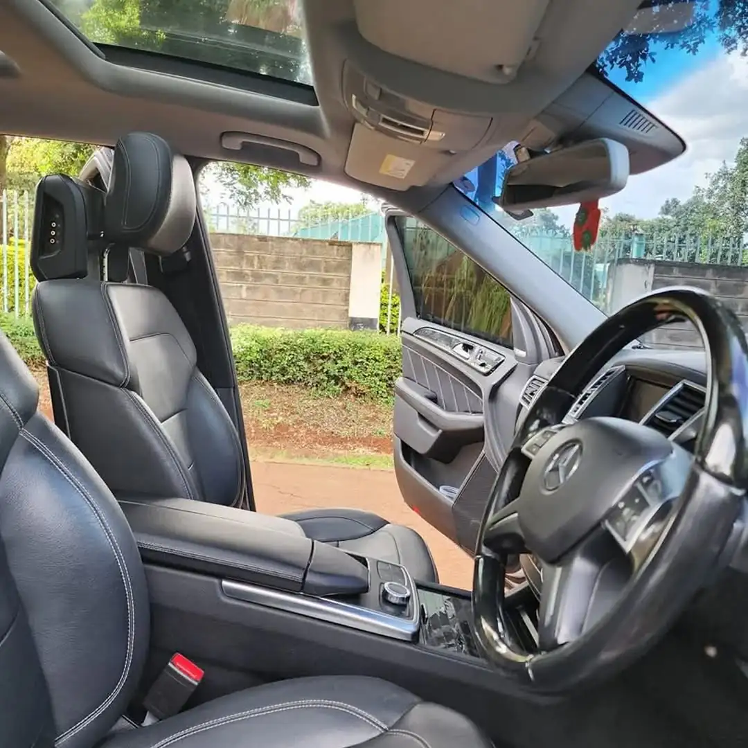 MERCEDES BENZ GL-350 BLUETEC 4MATIC DEAL ON OFFER fully loaded QUICK SALE You Pay 30% Deposit Hire purchase installments HP UpTo 70% financing/finance NO CRB STATUS CHECK Trade in OK