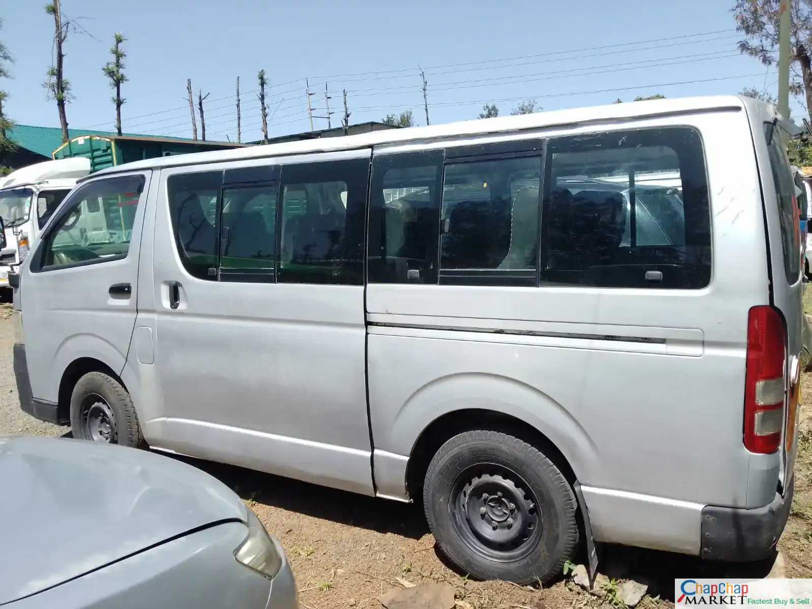 Toyota Hiace 7L 2014 Private 650K ONLY 😲 Petrol auto Lipa pole pole DEAL ON OFFER QUICK SALE You Pay 30% Deposit Hire purchase installments HP UpTo 70% financing/finance NO CRB STATUS CHECK Trade in OK