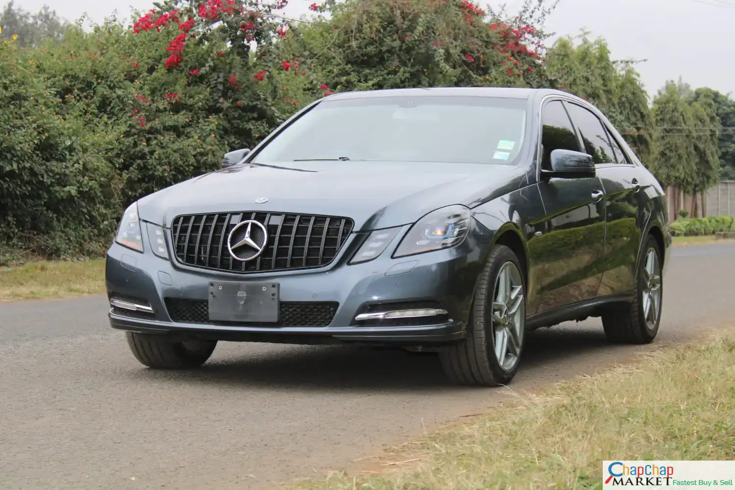 MERCEDES BENZ E250 fully loaded DEAL ON OFFER QUICK SALE You Pay 30% Deposit Hire purchase installments HP UpTo 70% financing/finance NO CRB STATUS CHECK Trade in OK.