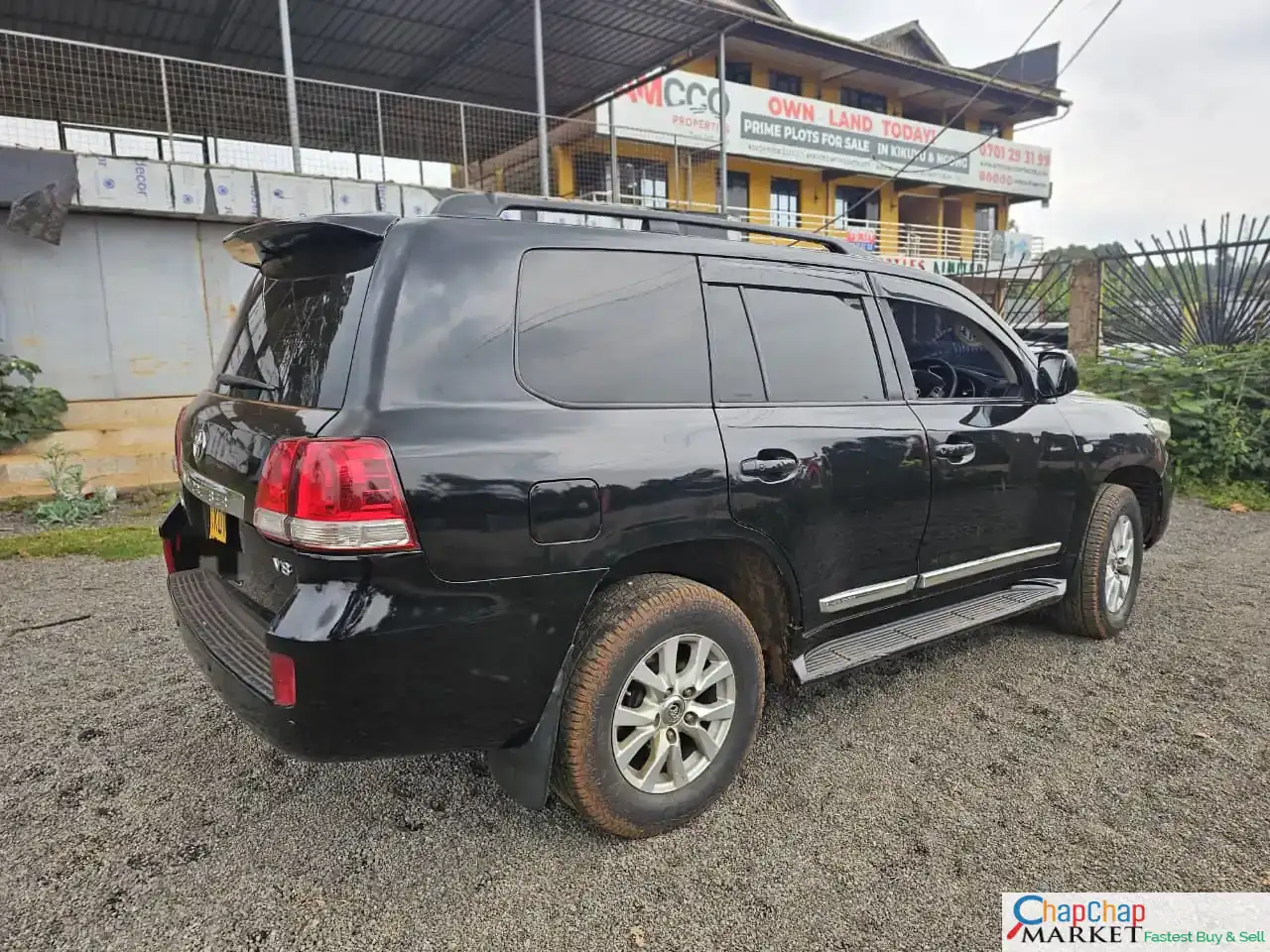 Toyota Landcruiser v8 Diesel LC200 4.5 SUNROOF QUICK SALE 😲 🔥 lipa pole pole DEAL on offer  You Pay 30% Deposit Hire purchase installments HP Car IMPORT 0% DEPOSIT. UpTo 70% financing/finance NO CRB STATUS CHECK Trade in OK