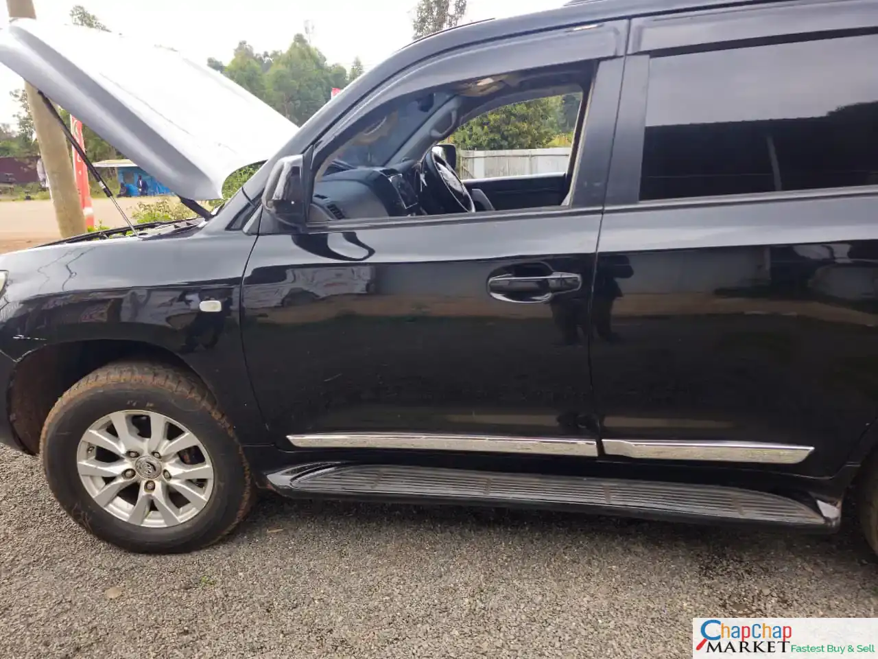 Toyota Landcruiser v8 Diesel LC200 4.5 SUNROOF QUICK SALE 😲 🔥 lipa pole pole DEAL on offer  You Pay 30% Deposit Hire purchase installments HP Car IMPORT 0% DEPOSIT. UpTo 70% financing/finance NO CRB STATUS CHECK Trade in OK