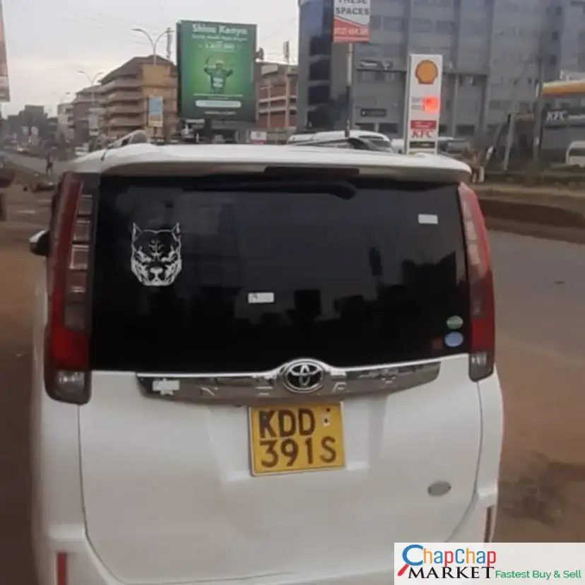 Toyota Noah van 😲 🔥 lipa pole pole DEAL on offer QUICK SALE You Pay 30% Deposit Hire purchase installments HP Car IMPORT 0% DEPOSIT. UpTo 70% financing/finance NO CRB STATUS CHECK Trade in OK