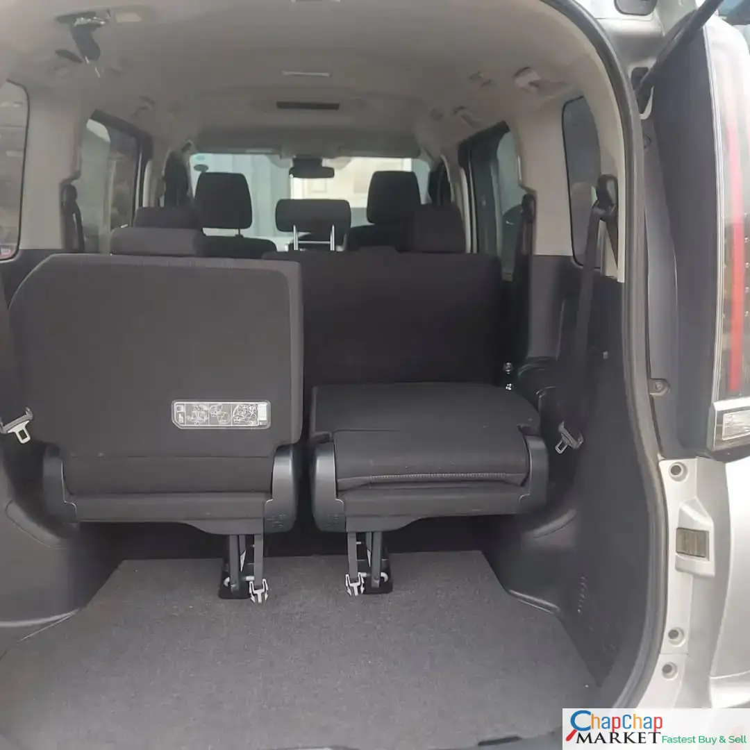 Toyota Noah New arrival 8 seater 😲 🔥 lipa pole pole DEAL on offer QUICK SALE You Pay 30% Deposit Hire purchase installments HP Car IMPORT 0% DEPOSIT. UpTo 70% financing/finance NO CRB STATUS CHECK Trade in OK