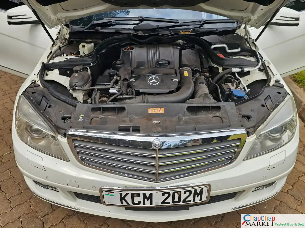 Mercedes-Benz c200 CGI QUICKEST SALE EVER 1.8L fully Loaded New Shape 😲 🔥 lipa pole pole DEAL on offer QUICK SALE You Pay 30% Deposit Hire purchase installments HP Car IMPORT 0% DEPOSIT. UpTo 70% financing/finance NO CRB STATUS CHECK Trade in OK
