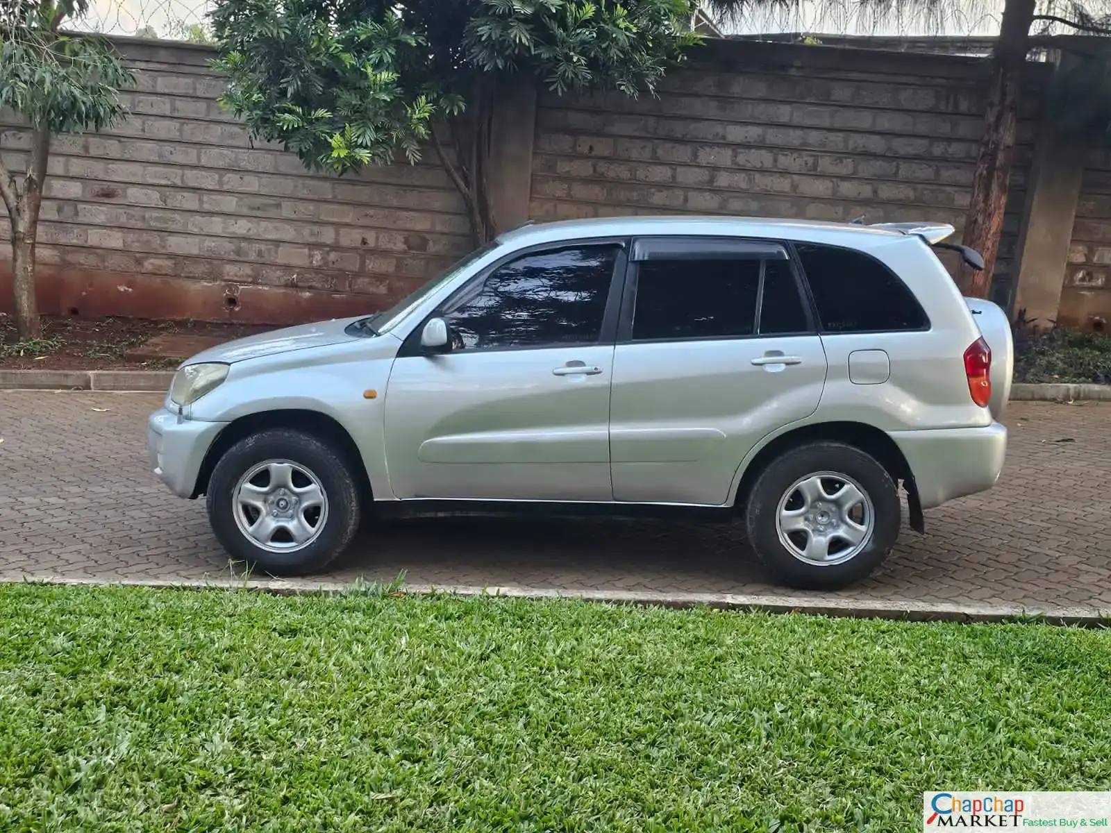 Toyota RAV4 1800cc QUICK SALE. Cars from 150K, 30% Deposit lipa pole pole. Hire purchase installments HP Car IMPORT 0% DEPOSIT. UpTo 70% financing/finance NO CRB STATUS CHECK Trade in OK