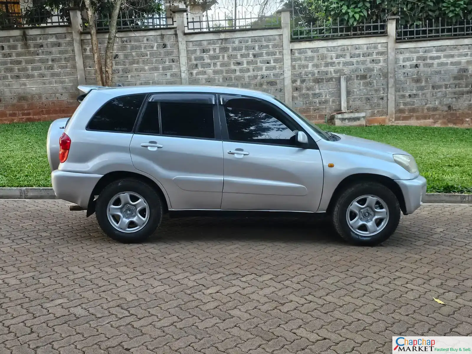 Toyota RAV4 1800cc QUICK SALE. Cars from 150K, 30% Deposit lipa pole pole. Hire purchase installments HP Car IMPORT 0% DEPOSIT. UpTo 70% financing/finance NO CRB STATUS CHECK Trade in OK