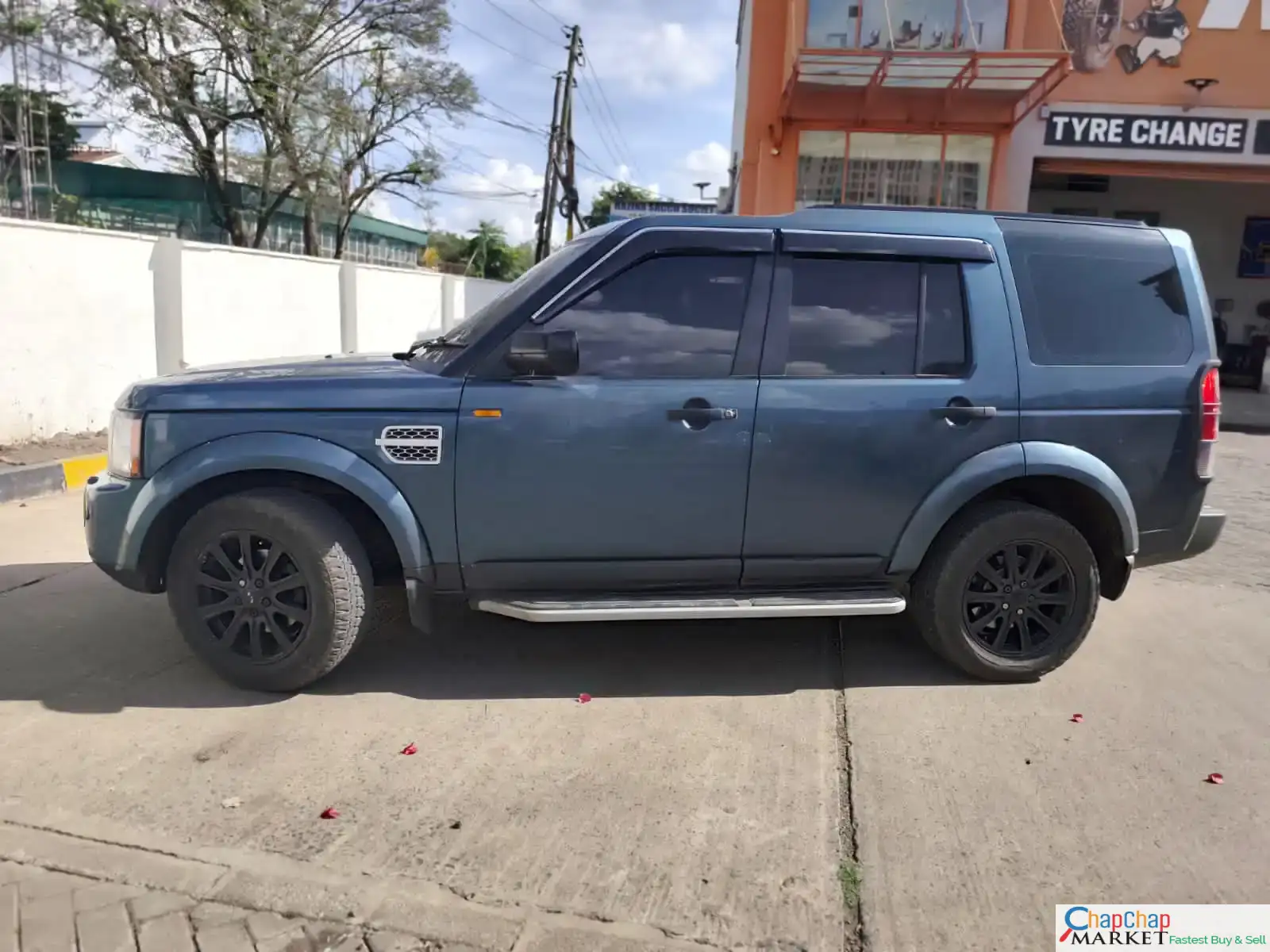Land Rover Discovery 3 QUICK SALE. Cars from 150K, 30% Deposit lipa pole pole. Hire purchase installments HP Car IMPORT 0% DEPOSIT. UpTo 70% financing/finance NO CRB STATUS CHECK Trade in OK