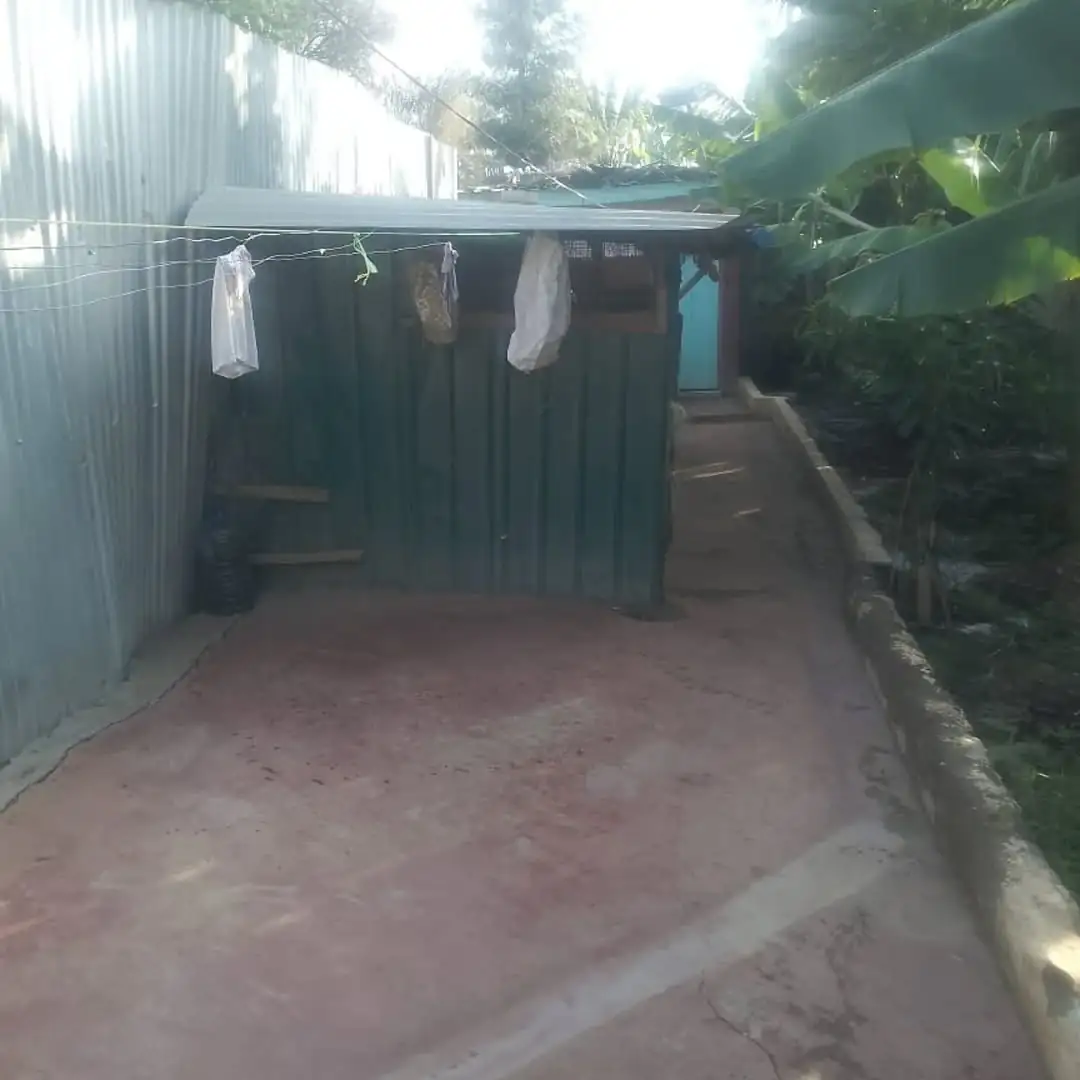 Kitengela Town centre spacious 3 bedroom Bungalow with SQ Water tank perimeter wall QUICKEST SALE EVER 17 Kitengela Town centre spacious 3 bedroom Bungalow with SQ Water tank perimeter wall QUICKEST SALE EVER