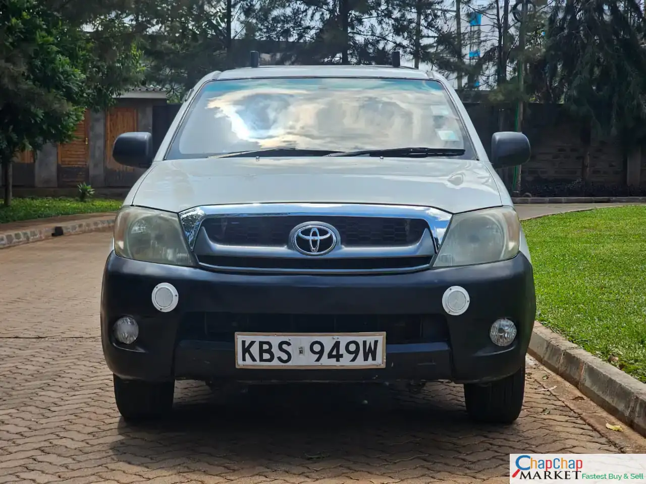 Toyota Hilux QUICK SALE. Cars from 150K, 30% Deposit lipa pole pole. Hire purchase installments HP Car IMPORT 0% DEPOSIT. UpTo 70% financing/finance NO CRB STATUS CHECK Trade in OK