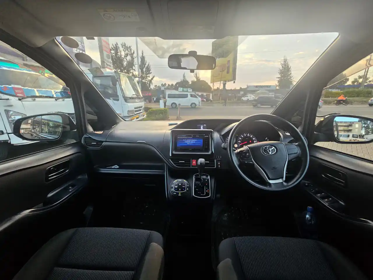 Toyota Noah 8 seater New Shape 😲 QUICK SALE. Cars from 150K, 30% Deposit lipa pole pole. Hire purchase installments HP Car IMPORT 0% DEPOSIT. UpTo 70% financing/finance NO CRB STATUS CHECK Trade in OK