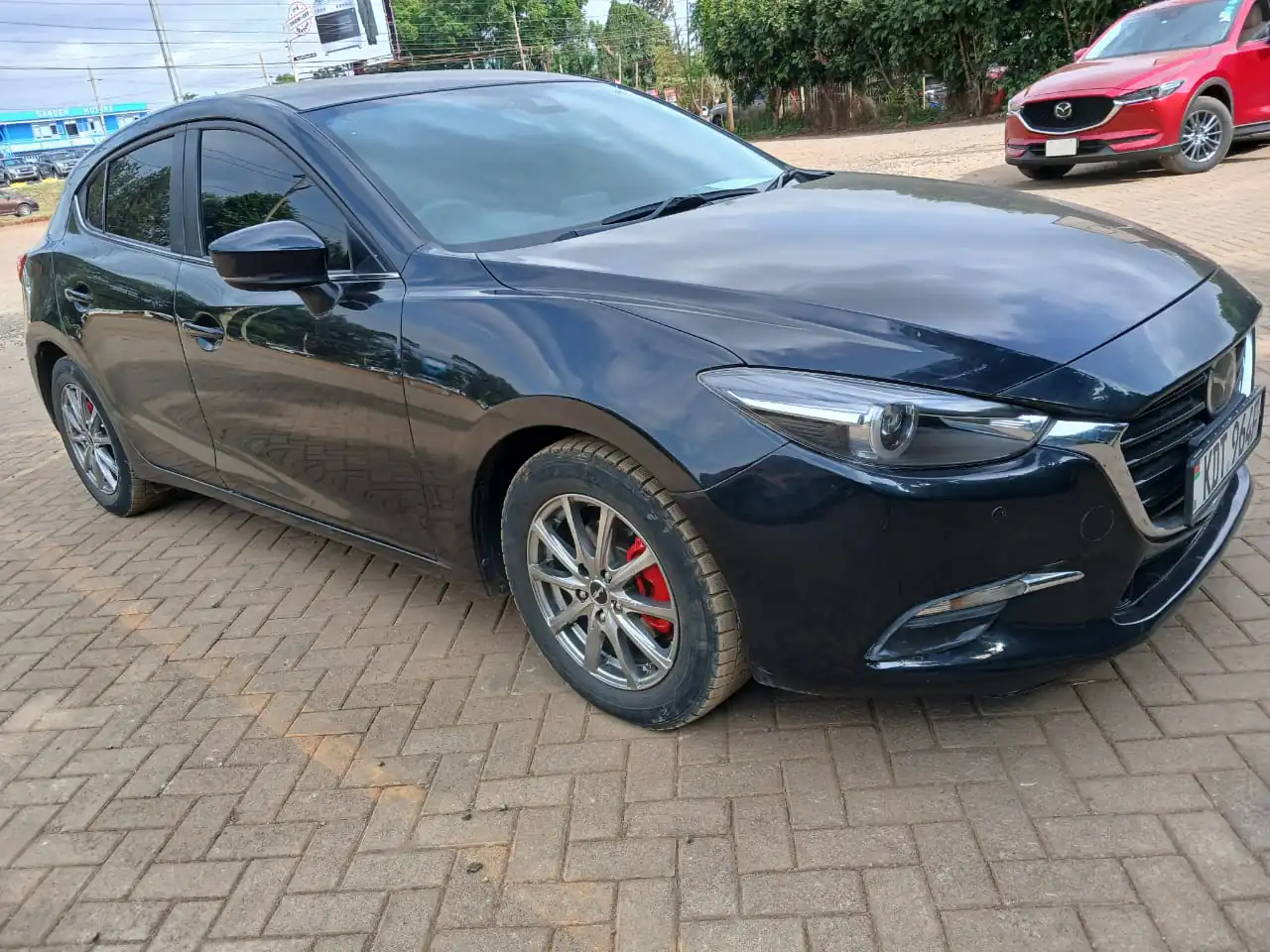 Mazda Axela New Shape New 😲 QUICK SALE. Cars from 150K, 30% Deposit lipa pole pole. Hire purchase installments HP. UpTo 70% financing/finance NO CRB STATUS CHECK Trade in OK