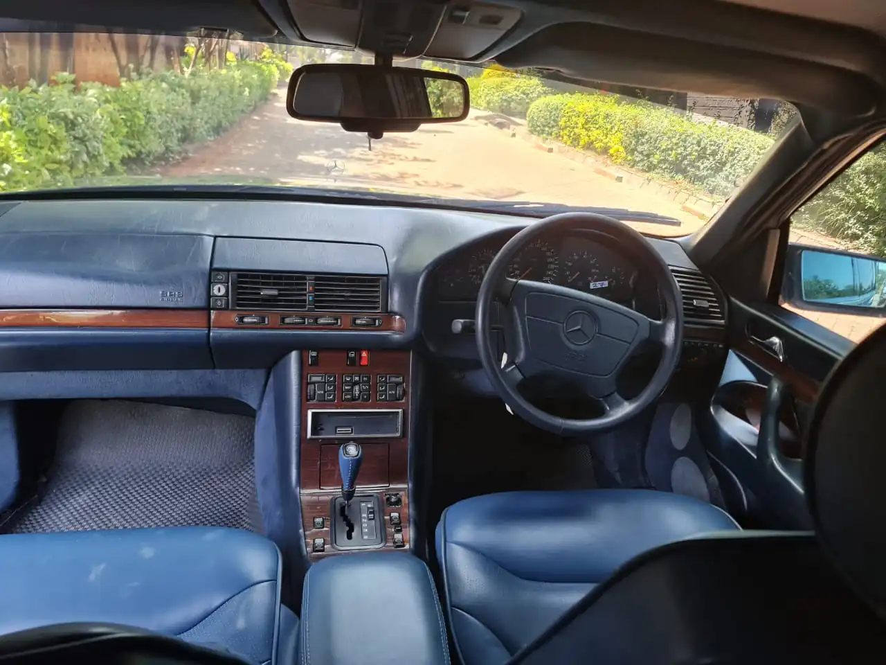 Bulletproof Mercedes Benz S class Classic Armoured QUICK SALE. Cars from 150K, 30% Deposit lipa pole pole. Hire purchase installments HP. UpTo 70% financing/finance NO CRB STATUS CHECK Trade in OK