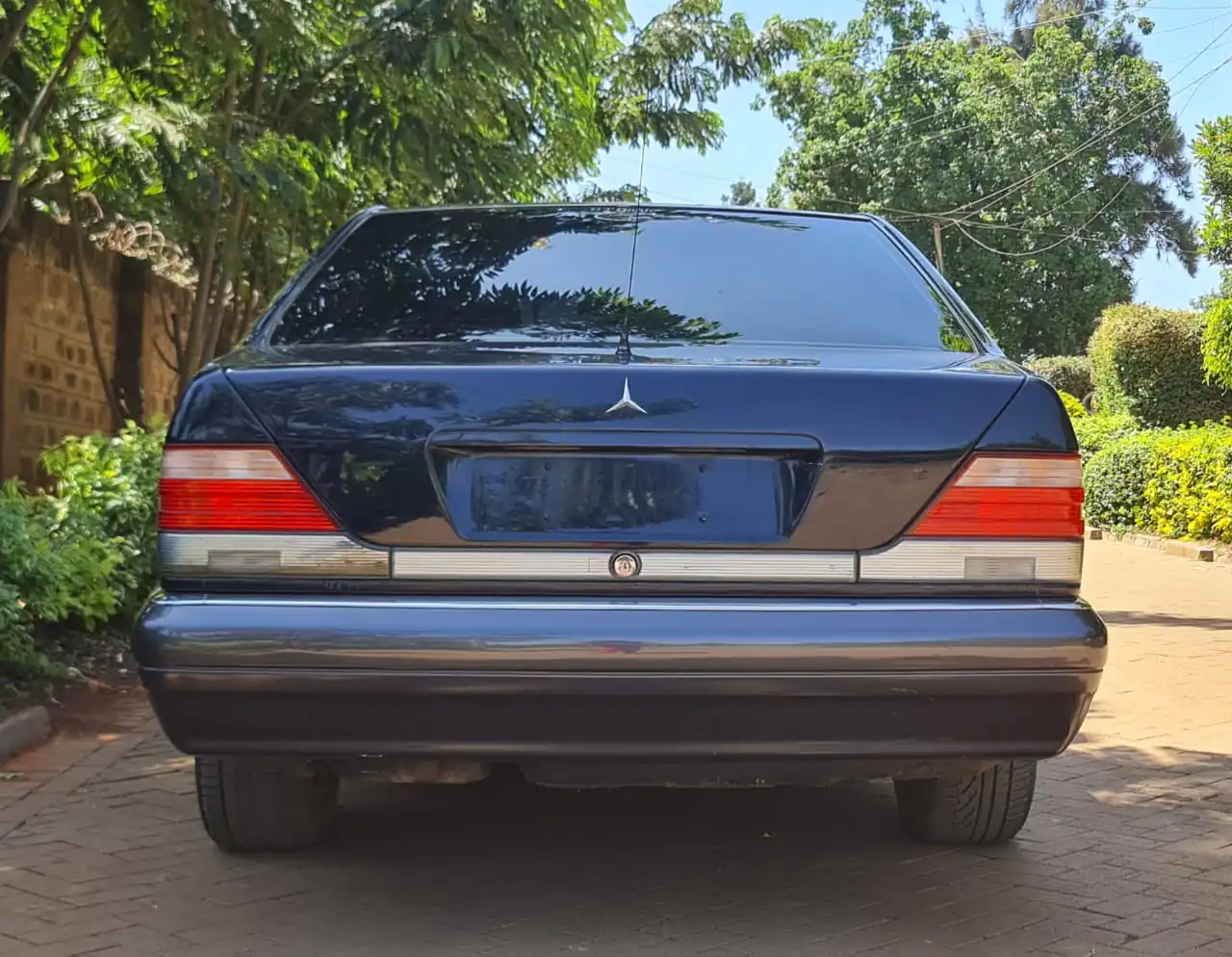 Bulletproof Mercedes Benz S class Classic Armoured QUICK SALE. Cars from 150K, 30% Deposit lipa pole pole. Hire purchase installments HP. UpTo 70% financing/finance NO CRB STATUS CHECK Trade in OK