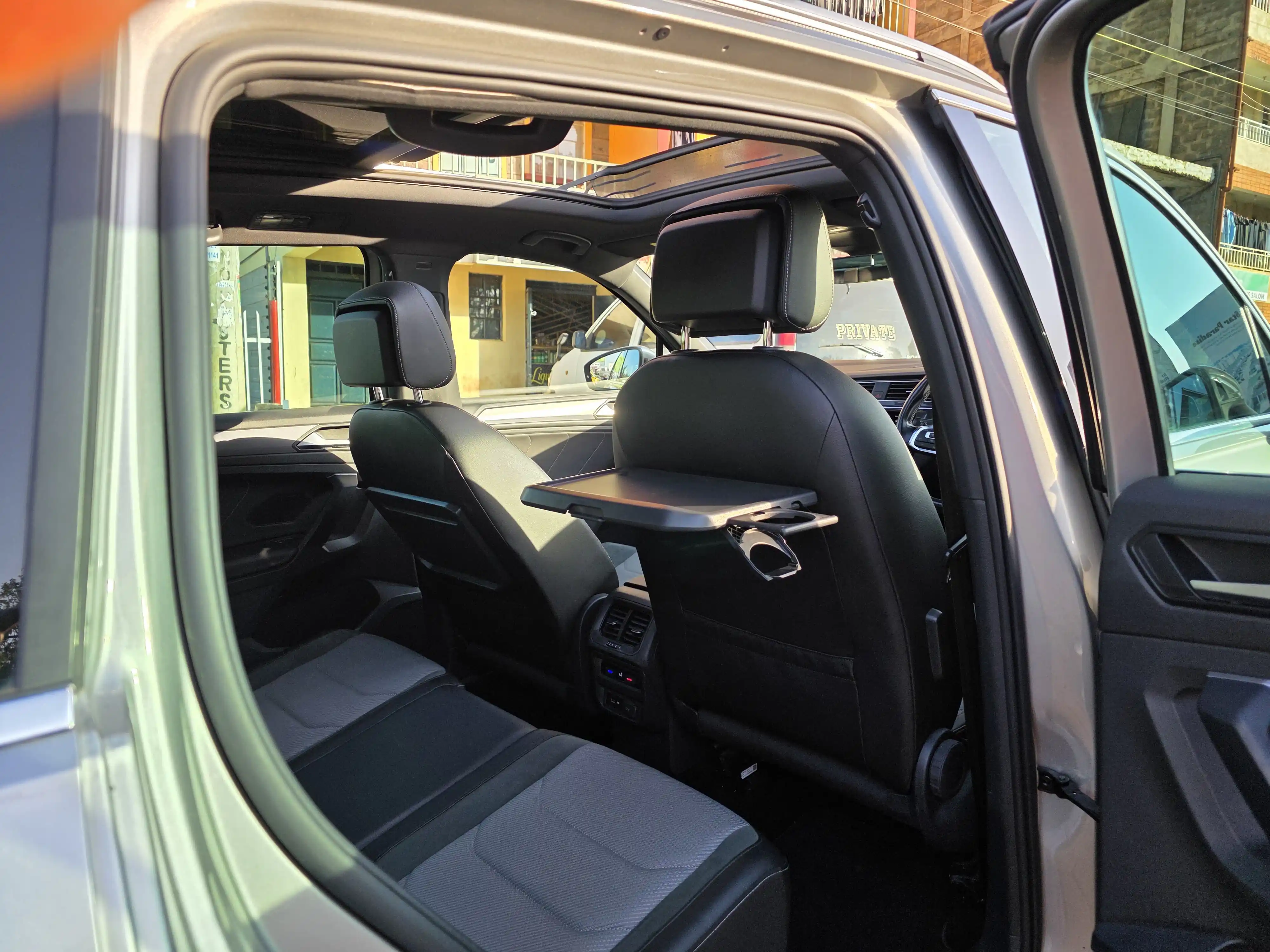 Volkswagen VW Tuguan fully loaded sunroof etc New Arrival New Shape QUICK SALE. Cars from 150K, 30% Deposit lipa pole pole. Hire purchase installments HP Car IMPORT 0% DEPOSIT. UpTo 70% financing/finance NO CRB STATUS CHECK Trade in OK