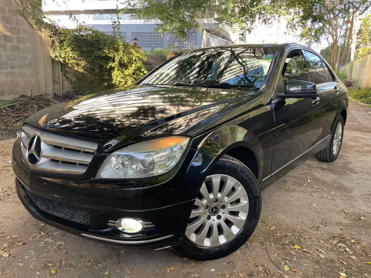 Mercedes Benz C class c200 QUICK SALE. Cars from 150K, 30% Deposit lipa pole pole. Hire purchase installments HP. UpTo 70% financing/finance NO CRB STATUS CHECK Trade in OK