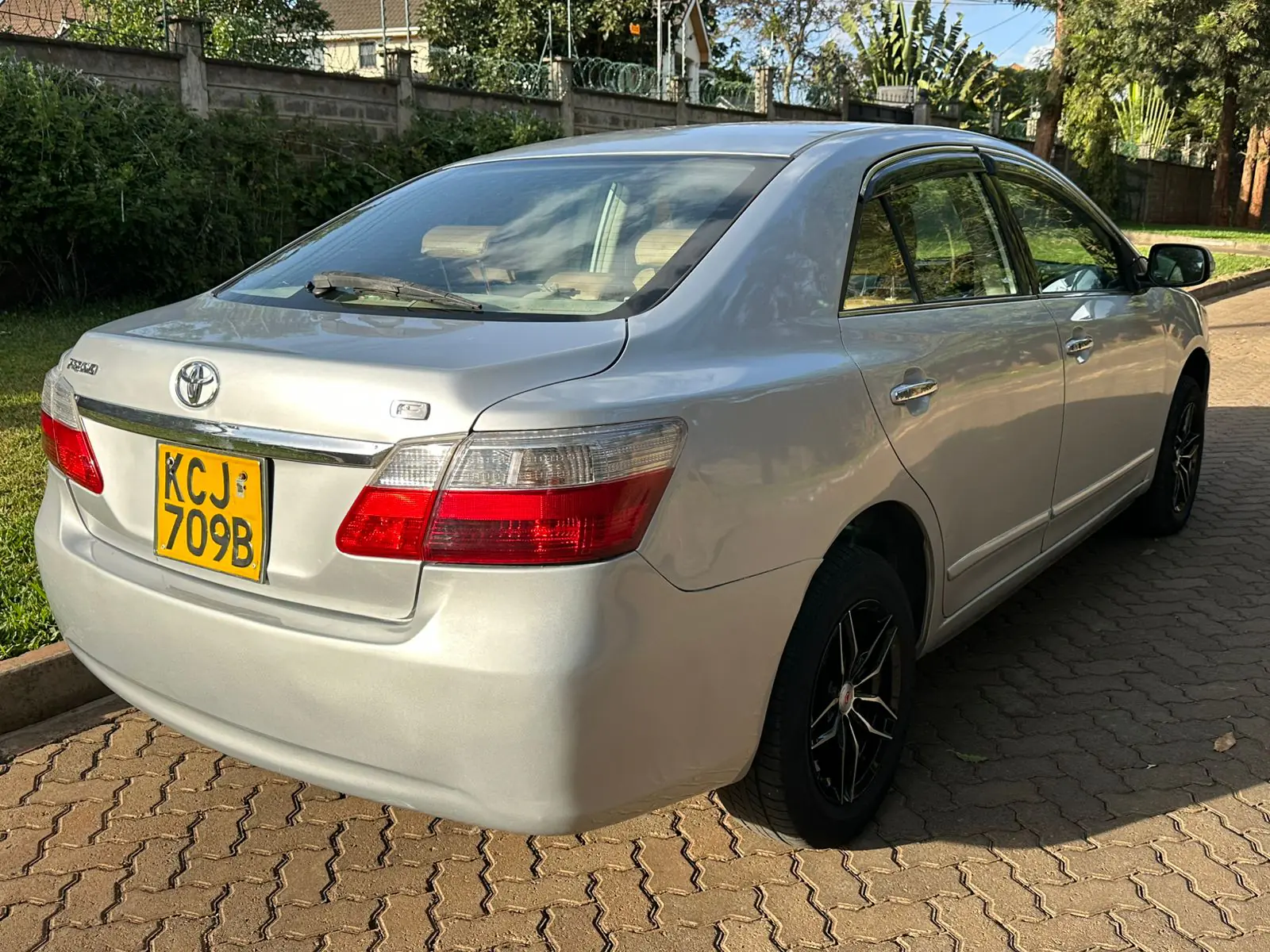 Toyota PREMIO 260 QUICK SALE. Cars from 150K, 30% Deposit lipa pole pole. Hire purchase installments HP Car IMPORT 0% DEPOSIT. UpTo 70% financing/finance NO CRB STATUS CHECK Trade in OK