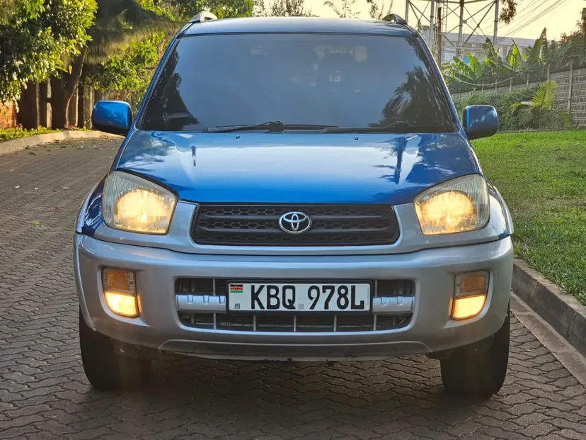 Toyota Rav4 3 Doors  QUICK SALE. Cars from 150K, 30% Deposit lipa pole pole. Hire purchase installments HP. UpTo 70% financing/finance NO CRB STATUS CHECK Trade in OK