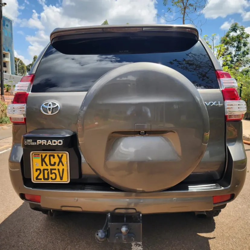 TOYOTA Land Cruiser PRADO J150 SERIES VXL😲 QUICK SALE. Cars from 150K, 30% Deposit lipa pole pole. Hire purchase installments HP. UpTo 70% financing/finance NO CRB STATUS CHECK Trade in OK