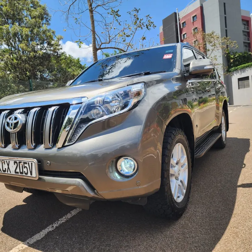 TOYOTA Land Cruiser PRADO J150 SERIES VXL😲 QUICK SALE. Cars from 150K, 30% Deposit lipa pole pole. Hire purchase installments HP. UpTo 70% financing/finance NO CRB STATUS CHECK Trade in OK