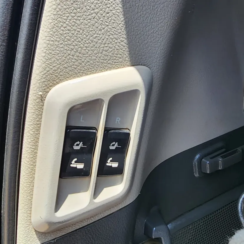 TOYOTA Land Cruiser PRADO J150 SERIES VXL😲 QUICK SALE. Cars from 150K, 30% Deposit lipa pole pole. Hire purchase installments HP. UpTo 70% financing/finance NO CRB STATUS CHECK Trade in OK