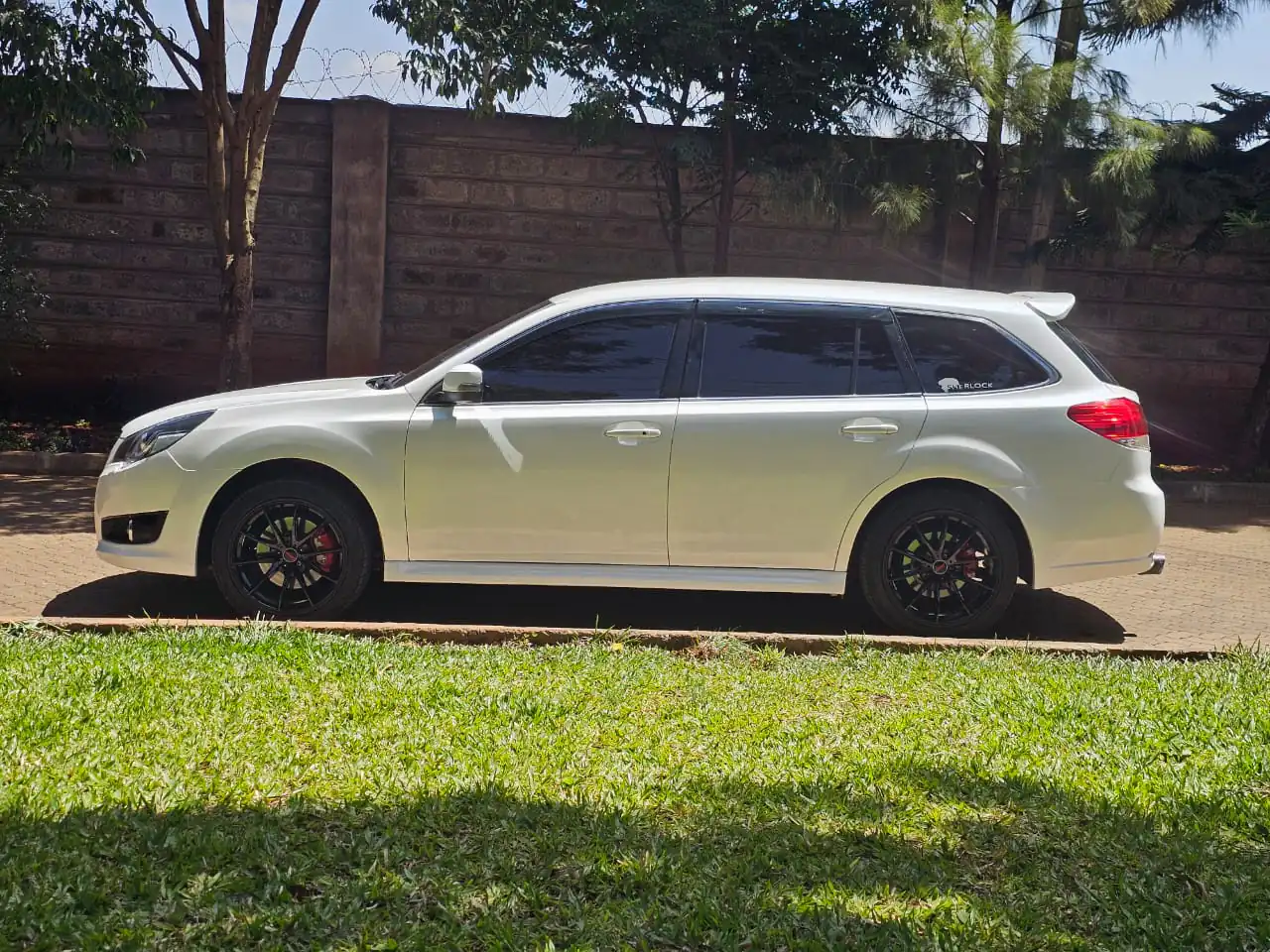 Subaru Legacy  Eye-Sight New Shape QUICK SALE. Cars from 150K, 30% Deposit lipa pole pole. Hire purchase installments HP. UpTo 70% financing/finance NO CRB STATUS CHECK Trade in OK