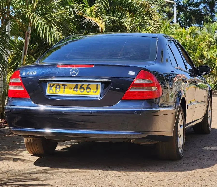 Mercedes Benz E class E240 QUICK SALE. Cars from 150K, 30% Deposit lipa pole pole. Hire purchase installments HP. UpTo 70% financing/finance NO CRB STATUS CHECK Trade in OK