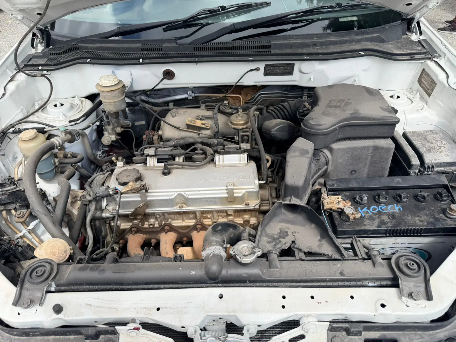 Mitsubishi Outlander Airtrek with SUNROOF QUICK SALE Asian Owner. Cars from 150K, 30% Deposit lipa pole pole. Hire purchase installments HP. UpTo 70% financing/finance NO CRB STATUS CHECK Trade in OK