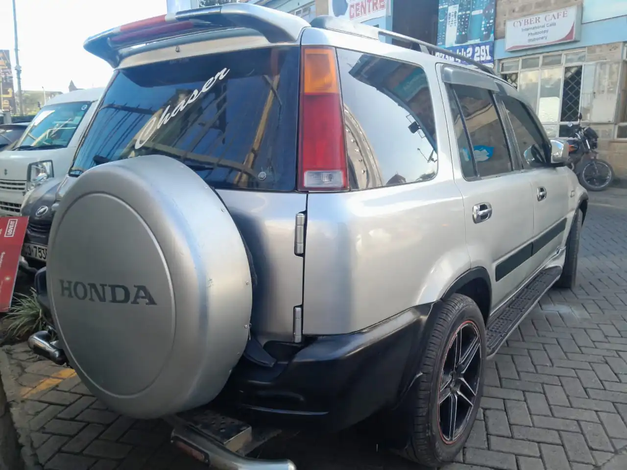 Honda CR-V  QUICK SALE. Cars from 150K, 30% Deposit lipa pole pole. Hire purchase installments HP. UpTo 70% financing/finance NO CRB STATUS CHECK Trade in OK