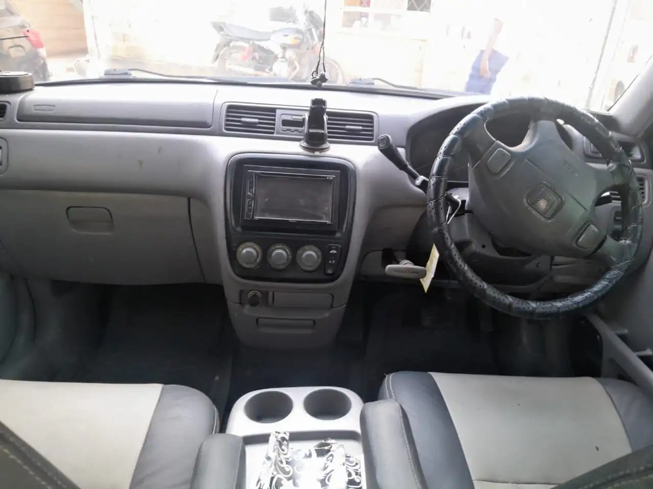 Honda CR-V  QUICK SALE. Cars from 150K, 30% Deposit lipa pole pole. Hire purchase installments HP. UpTo 70% financing/finance NO CRB STATUS CHECK Trade in OK