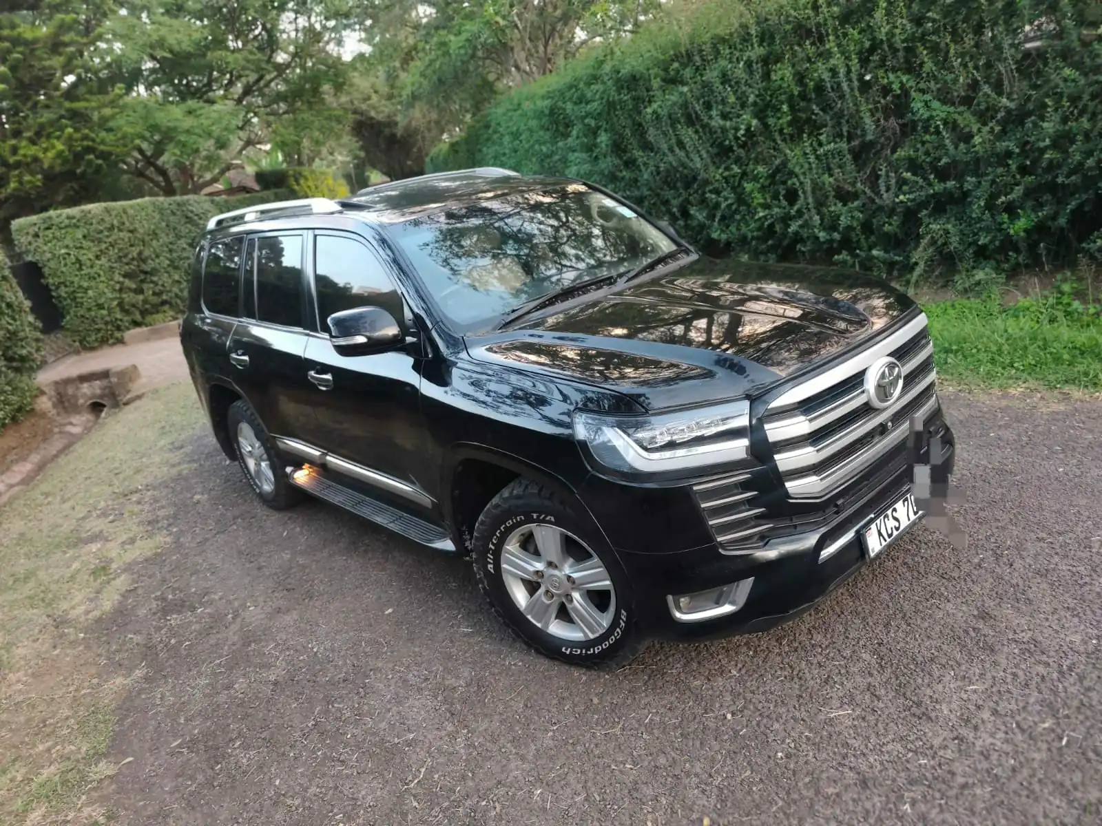 TOYOTA Land Cruiser ZX 200 SERIES lc300 facelift On offer 😲 QUICK SALE. Cars from 150K, 30% Deposit lipa pole pole. Hire purchase installments HP. UpTo 70% financing/finance NO CRB STATUS CHECK Trade in OK