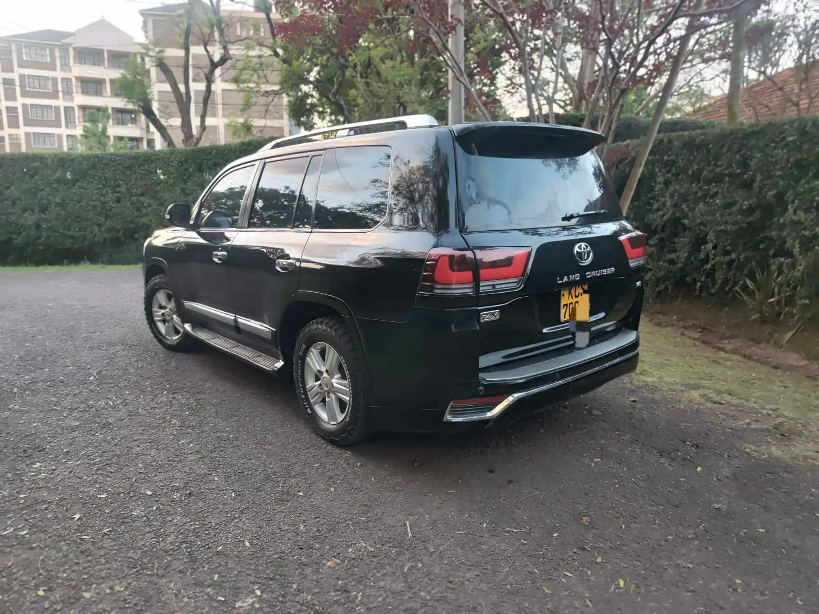 TOYOTA Land Cruiser ZX 200 SERIES lc300 facelift On offer 😲 QUICK SALE. Cars from 150K, 30% Deposit lipa pole pole. Hire purchase installments HP. UpTo 70% financing/finance NO CRB STATUS CHECK Trade in OK