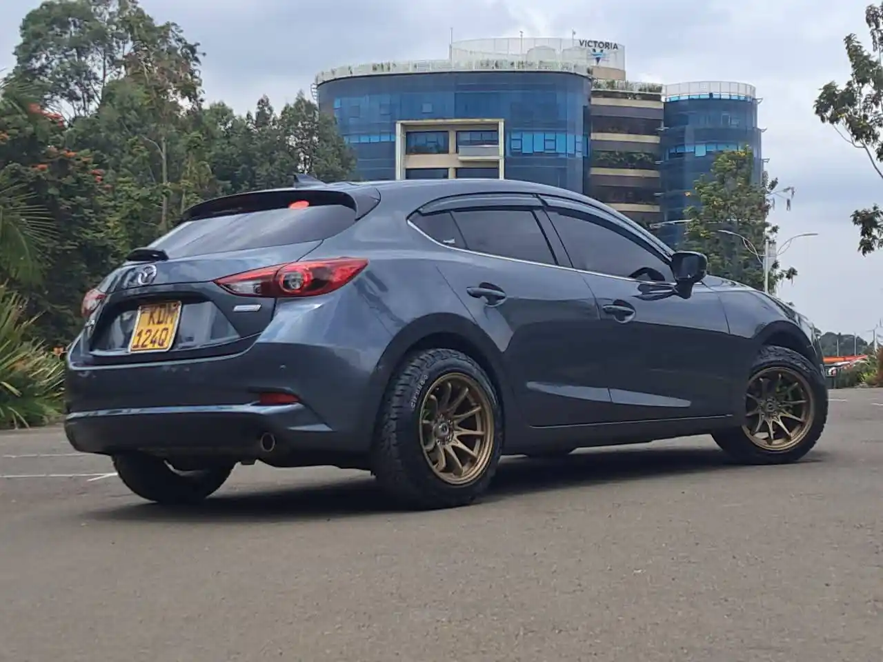 Mazda Axela New Shape New 😲 QUICK SALE. Cars from 150K, 30% Deposit lipa pole pole. Hire purchase installments HP. UpTo 70% financing/finance NO CRB STATUS CHECK Trade in OK