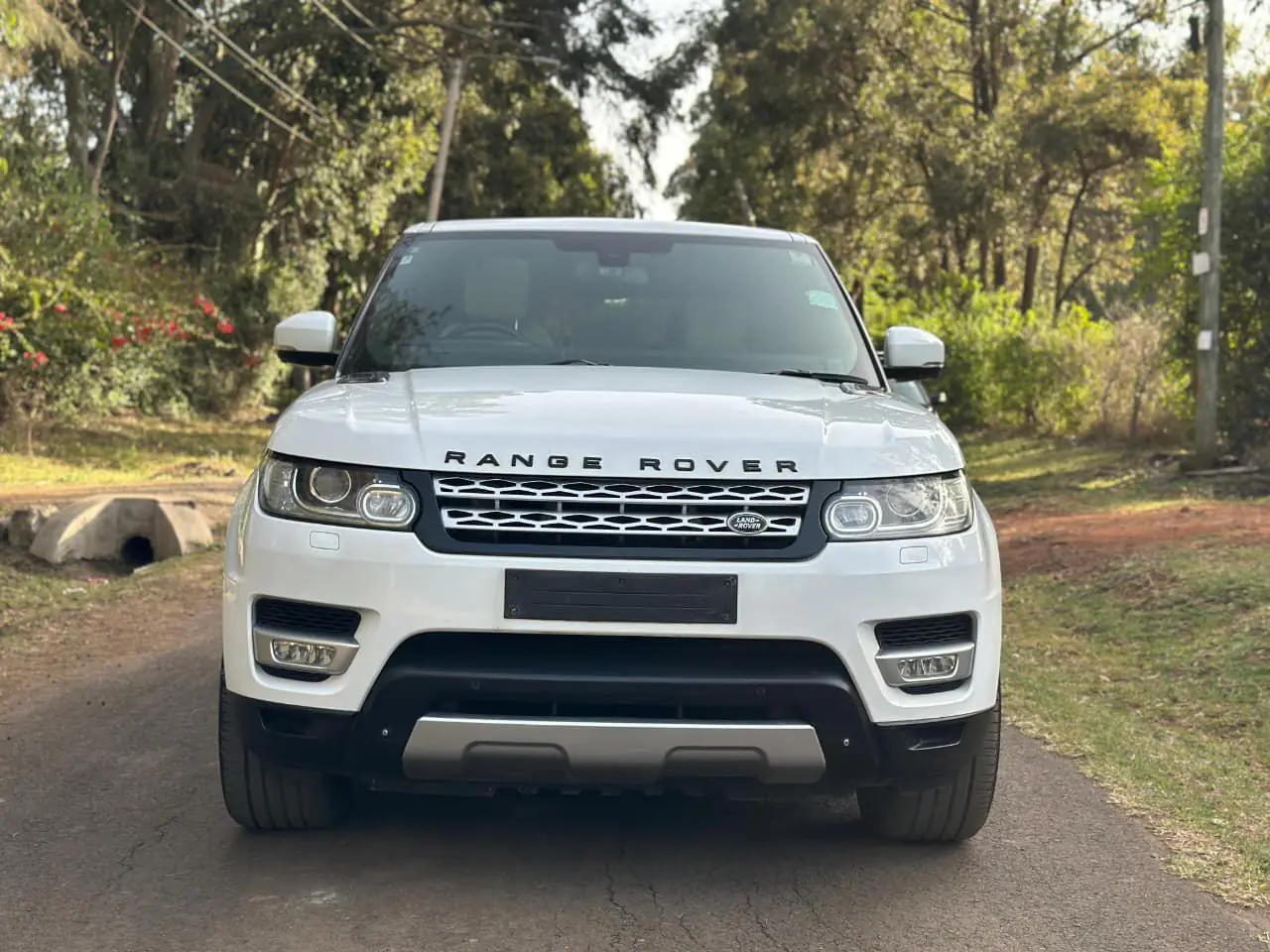 Range Rover Sport HSE Petrol On offer 😲 QUICK SALE. Cars from 150K, 30% Deposit lipa pole pole. Hire purchase installments HP. UpTo 70% financing/finance NO CRB STATUS CHECK Trade in OK