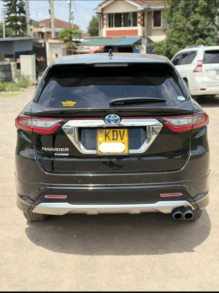 Toyota Harrier with SUNROOF panoramic new Arrival QUICK SALE. Cars from 150K, 30% Deposit lipa pole pole. Hire purchase installments HP. UpTo 70% financing/finance NO CRB STATUS CHECK Trade in OK