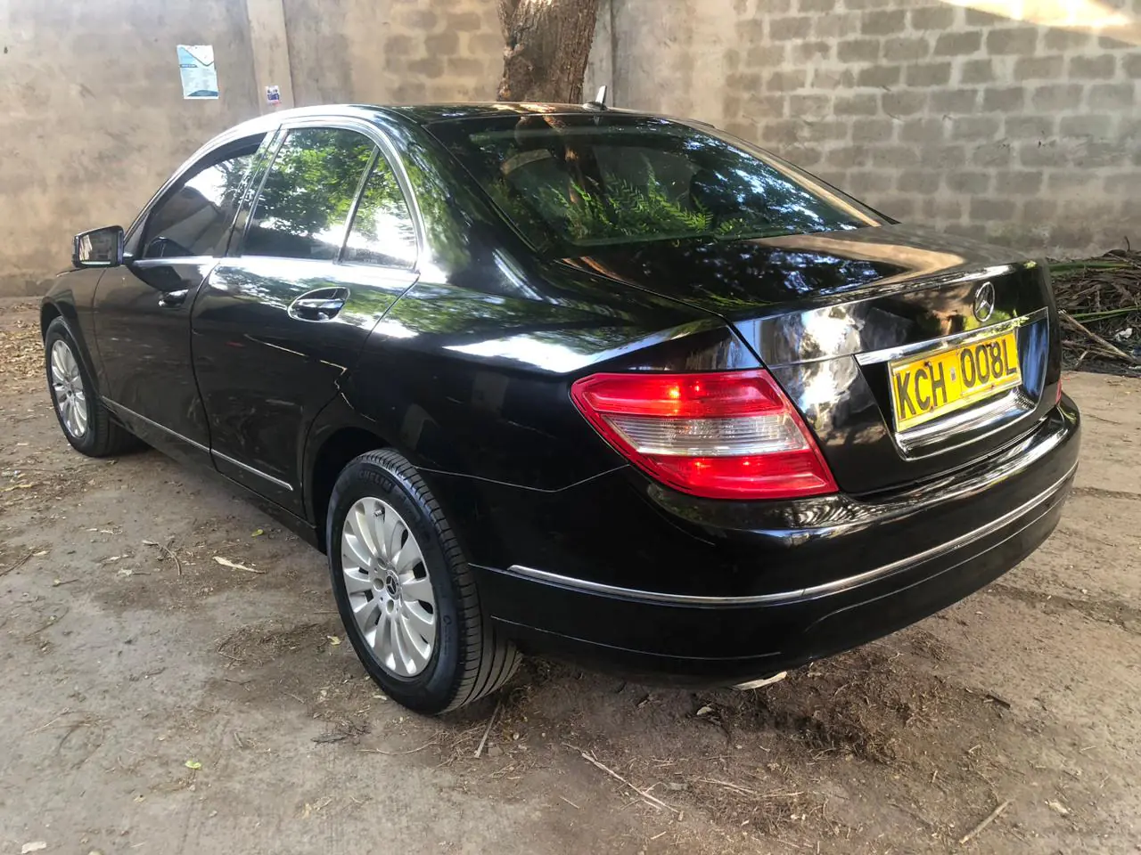 Mercedes Benz C class c200 QUICK SALE. Cars from 150K, 30% Deposit lipa pole pole. Hire purchase installments HP. UpTo 70% financing/finance NO CRB STATUS CHECK Trade in OK
