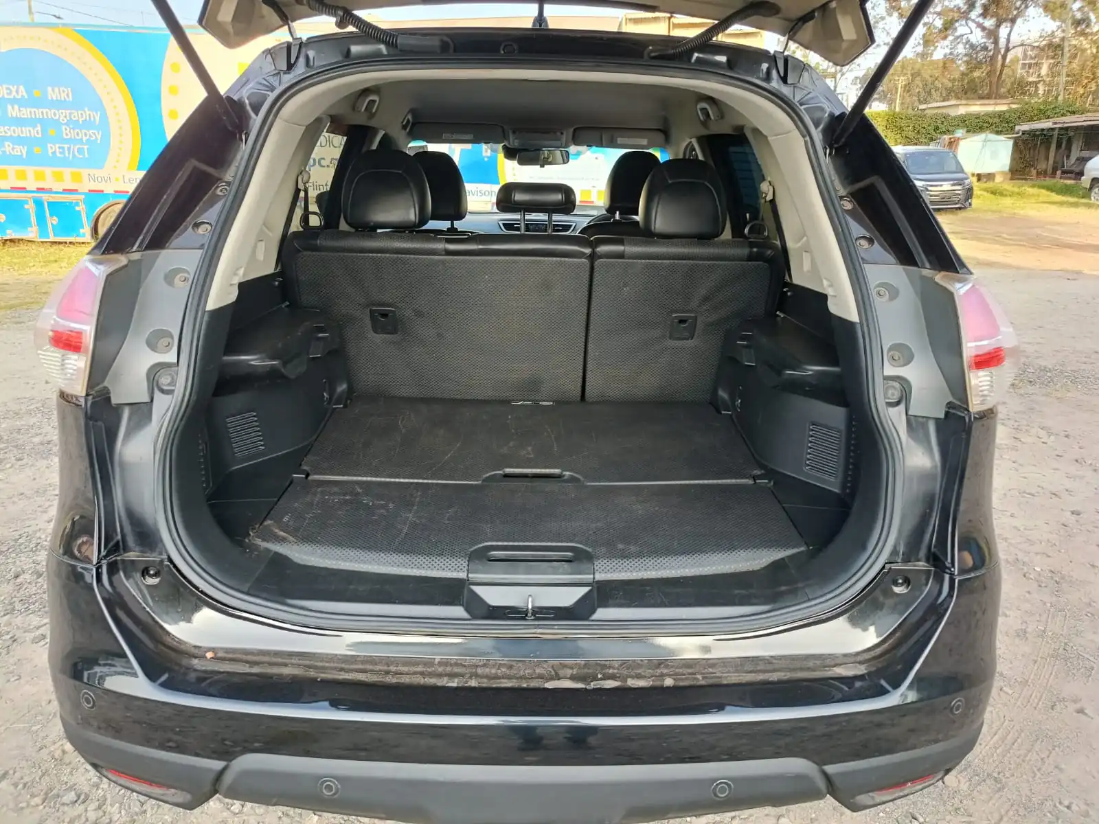 Nissan XTRAIL New Shape T32 QUICK SALE. Cars from 150K, 30% Deposit lipa pole pole. Hire purchase installments HP. UpTo 70% financing/finance NO CRB STATUS CHECK Trade in OK