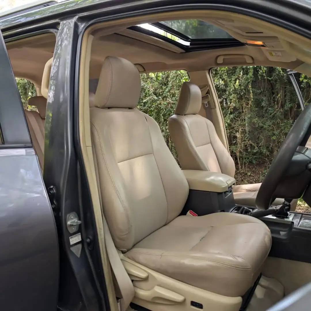 TOYOTA Land Cruiser Prado J150 with Sunroof On offer 😲 QUICK SALE. Cars from 150K, 30% Deposit lipa pole pole. Hire purchase installments HP. UpTo 70% financing/finance NO CRB STATUS CHECK Trade in OK