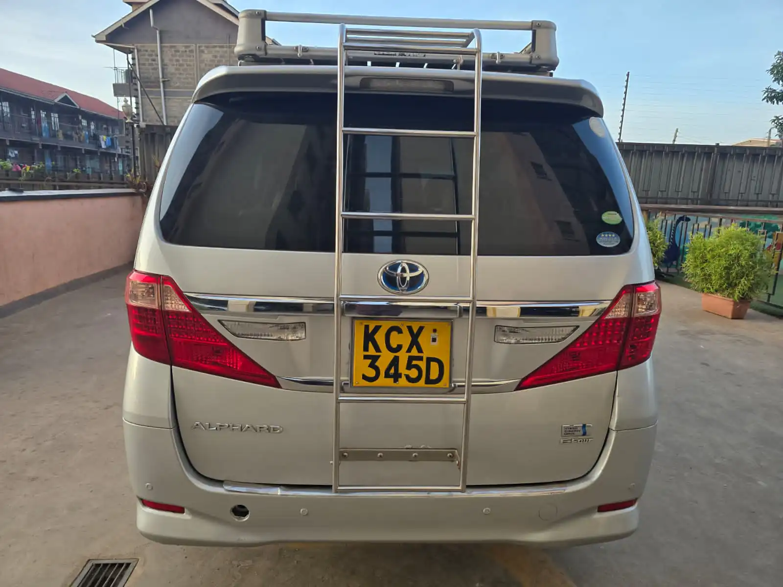Toyota Alphard 😲 QUICK SALE. Cars from 150K, 30% Deposit lipa pole pole. Hire purchase installments HP. UpTo 70% financing/finance NO CRB STATUS CHECK Trade in OK